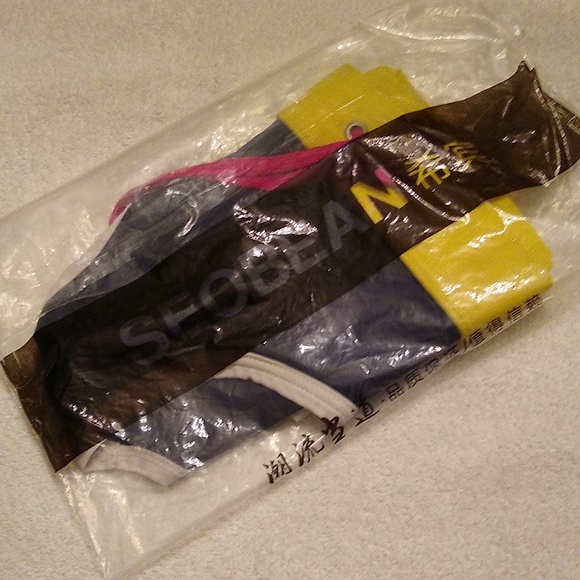 Seobean Swimsuit - Picture 7 of 7